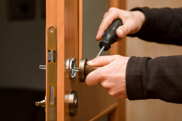 RESIDENTIAL LOCKSMITH SERVICES